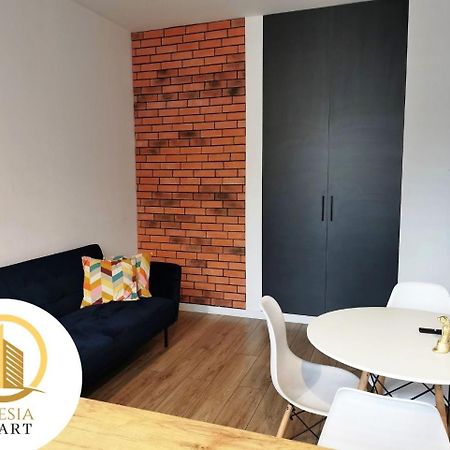 Apartament Ceglany Tychy Buitenkant foto